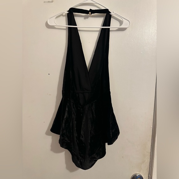 express velvet halter top - Picture 3 of 3